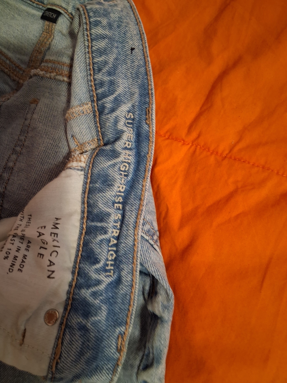 American Eagle Light Blue Super High-Rise Straight Jeans - Picture 7 of 9